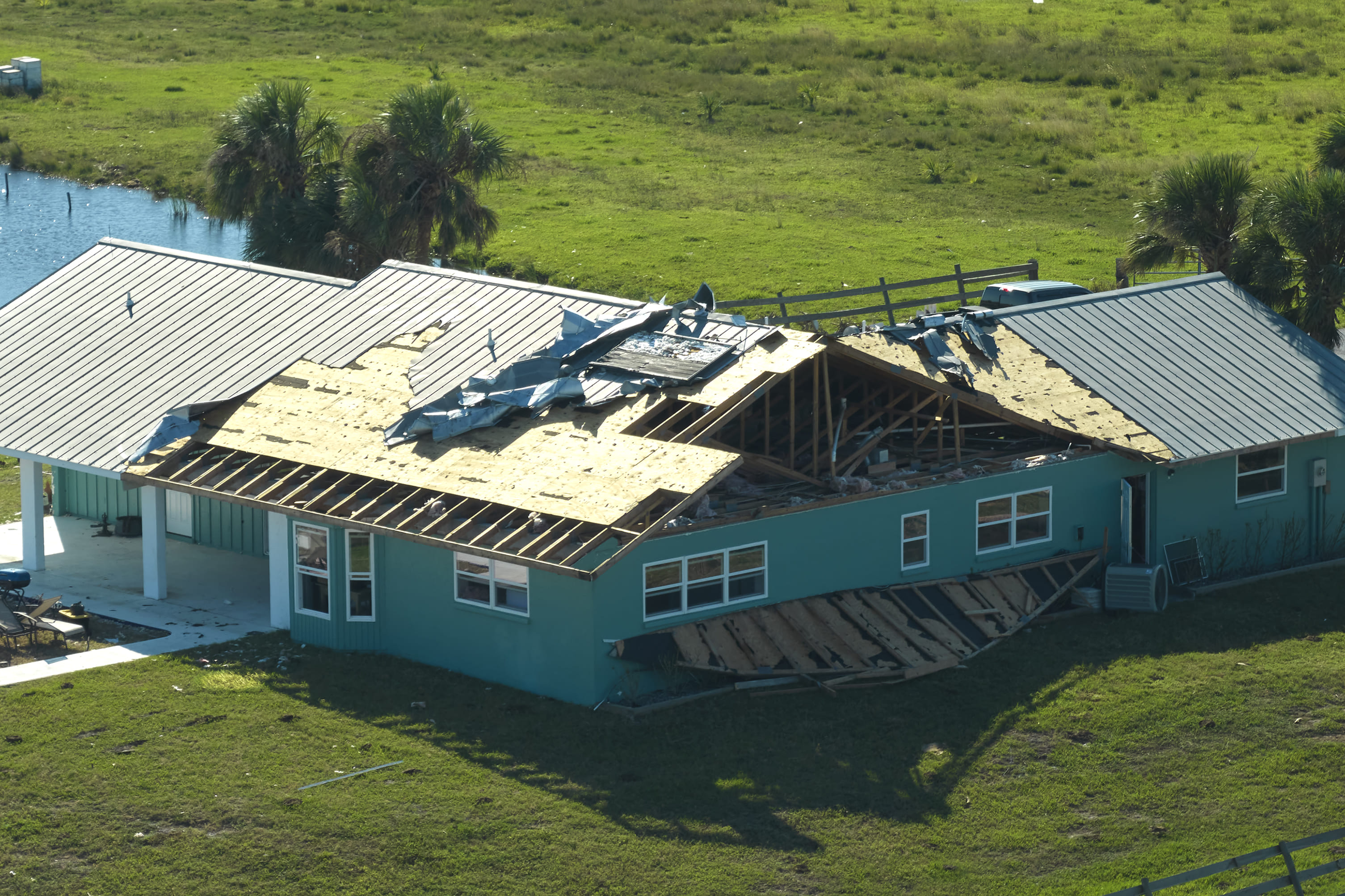 How to Prepare Your Houston Roof for Hurricane Season